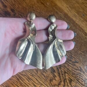 Vintage 80s HUGE XL Gold Tone Maximalist Runway Fan Shaped Stage Earrings C3